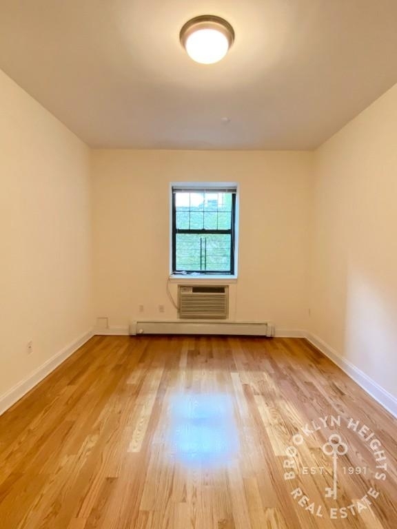 101 Clinton St. - Photo 10