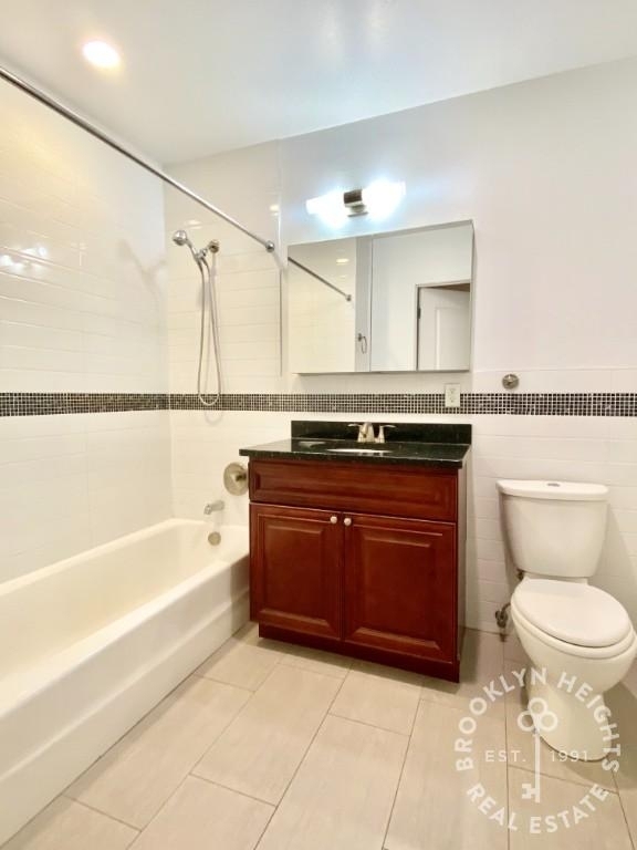 101 Clinton St. - Photo 8