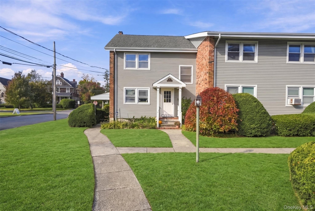 125 Fire Island Avenue - Photo 1