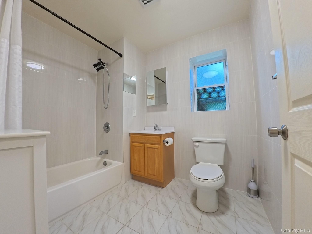 220-03 64th Avenu - Photo 7