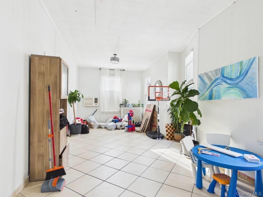 7862 81st Street - Photo 4