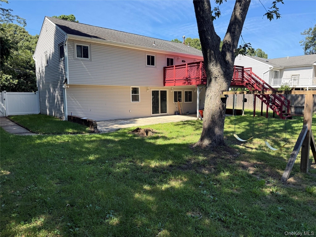 43 Newtown Avenue - Photo 19