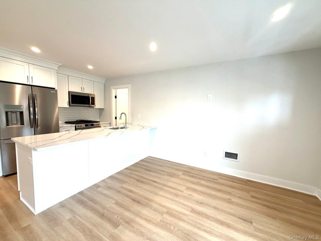 161 Union Avenue - Photo 7