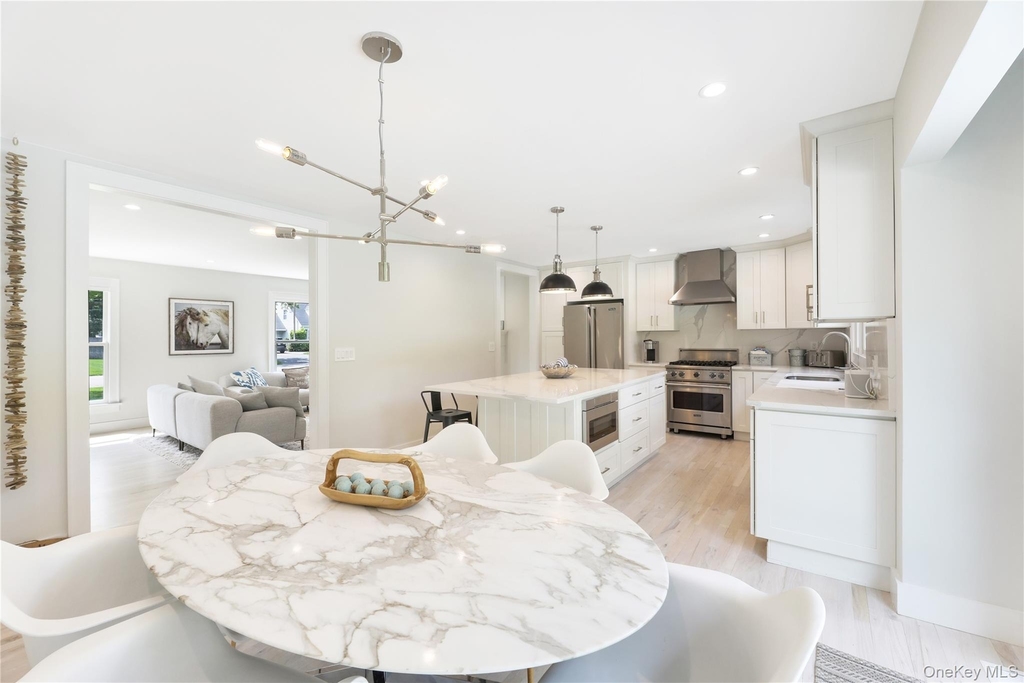 16 Pin Oak Lane - Photo 8