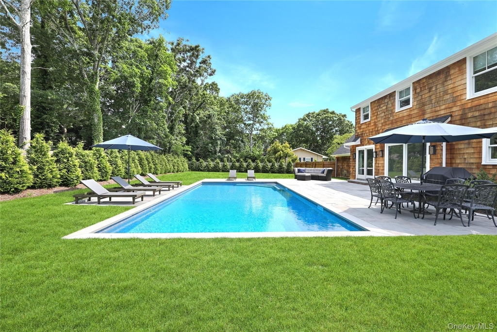 16 Pin Oak Lane - Photo 1