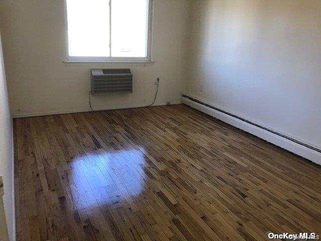 212-01 41 Avenue - Photo 10