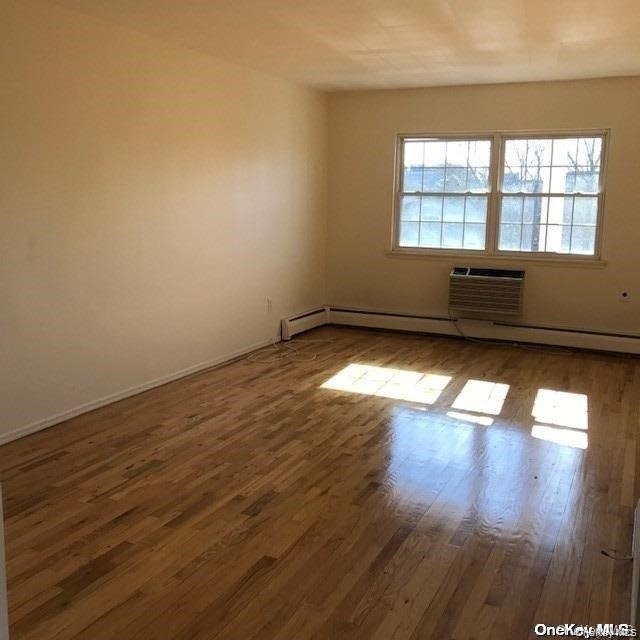 212-01 41 Avenue - Photo 6