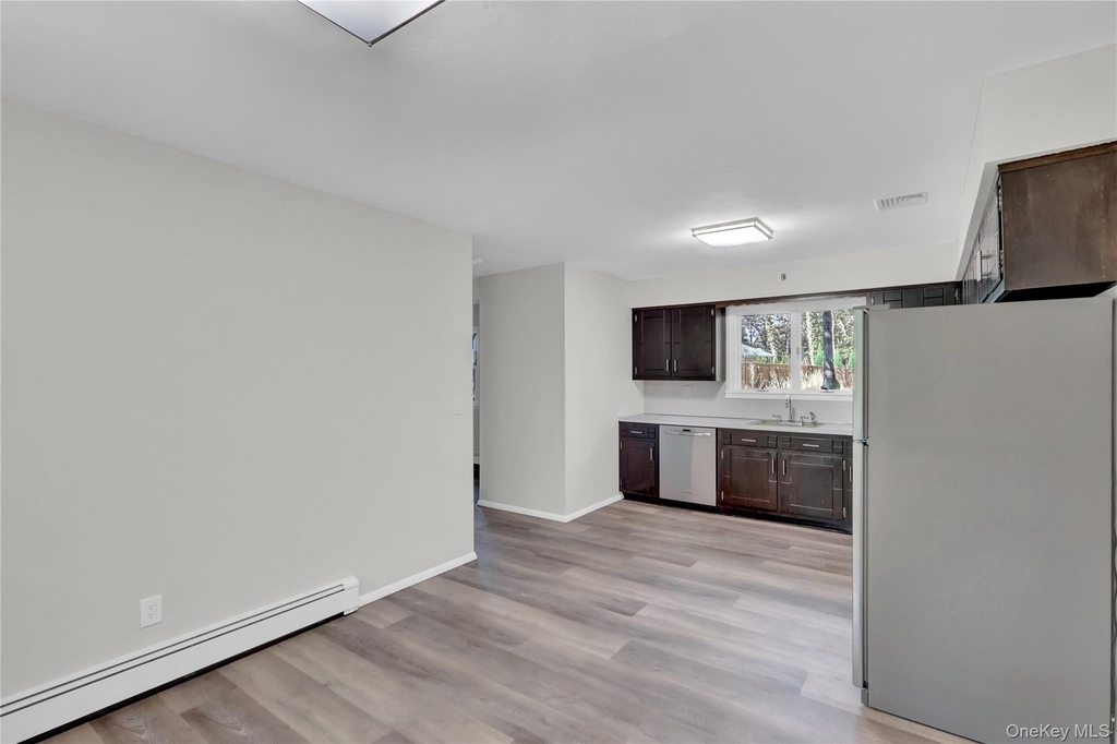 7 Canterbury Court - Photo 18