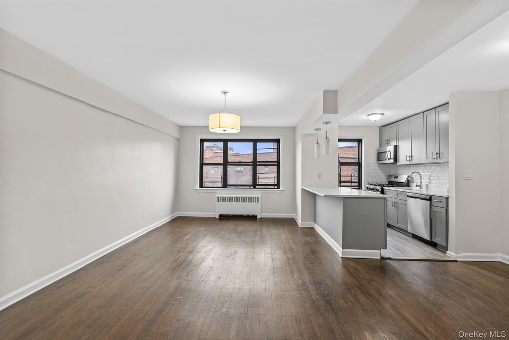 33 William Street - Photo 2