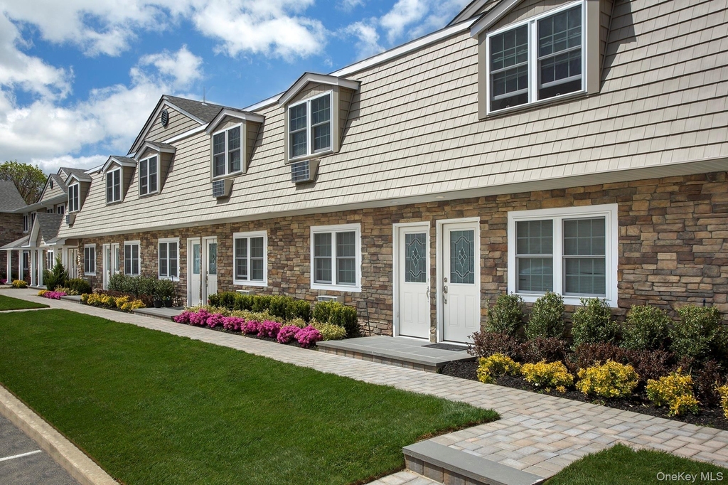 532 Terrace - Photo 1