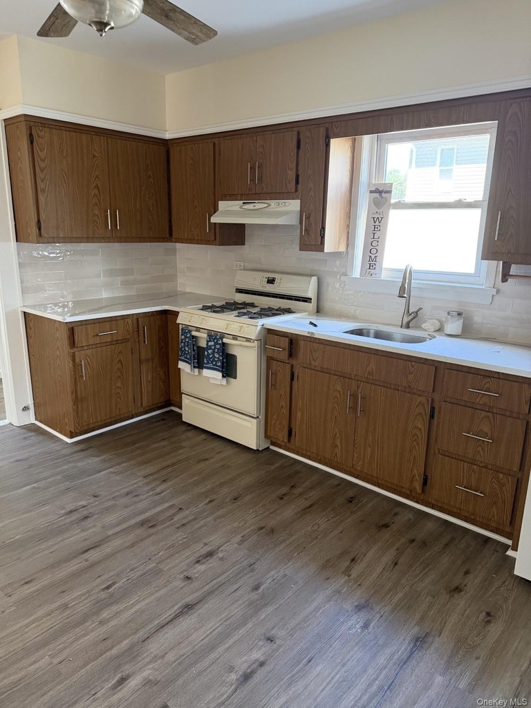 15 Miller Street - Photo 0