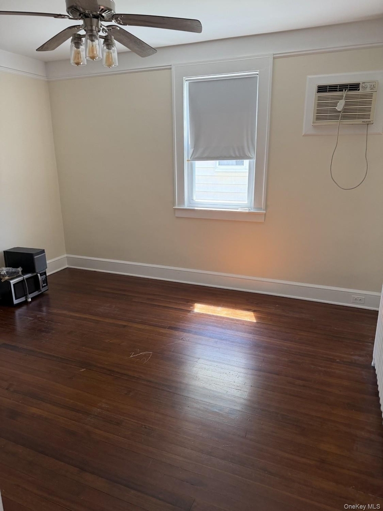 15 Miller Street - Photo 1