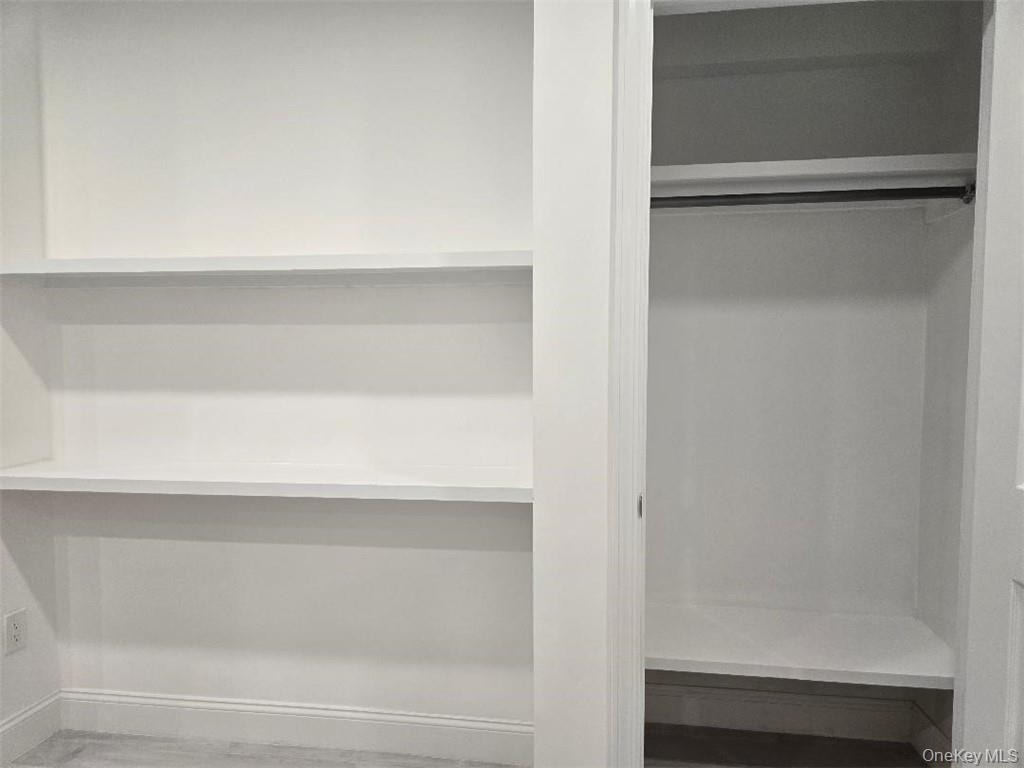3074 Lexington Avenue - Photo 11