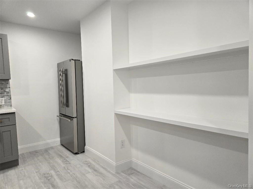 3074 Lexington Avenue - Photo 10