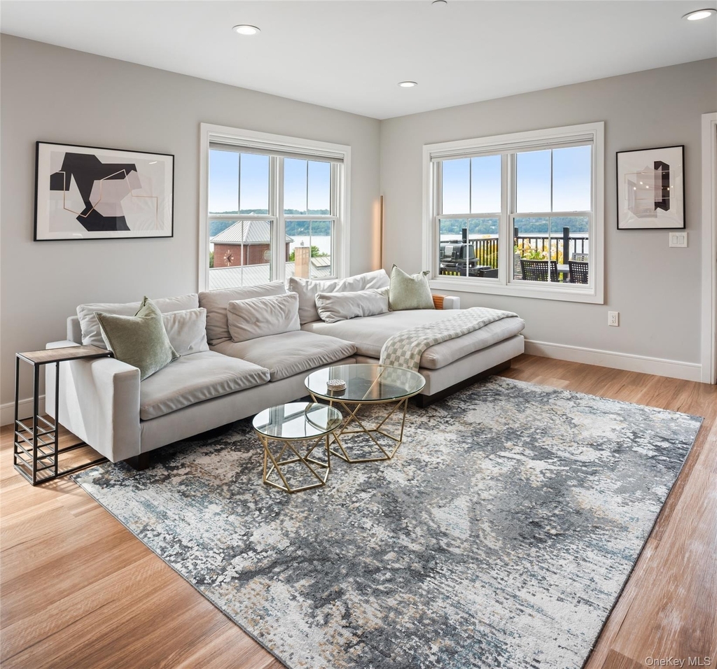 66 Main Street - Photo 6