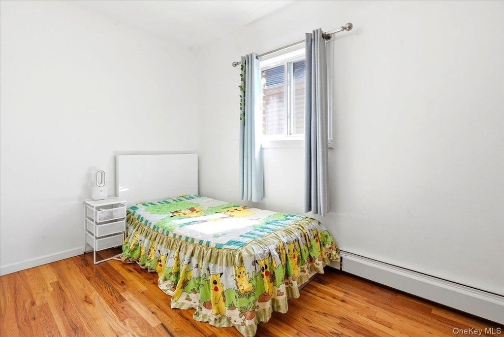 77-32 160th Street - Photo 15