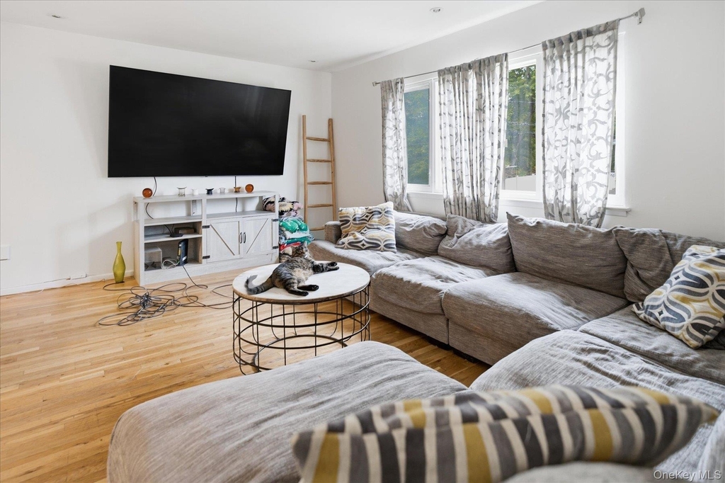 5 Segrove Place - Photo 4