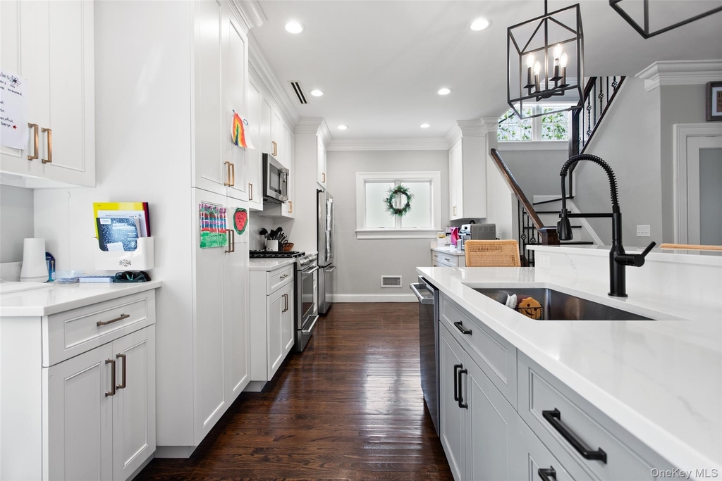 51 Wallace Street - Photo 12