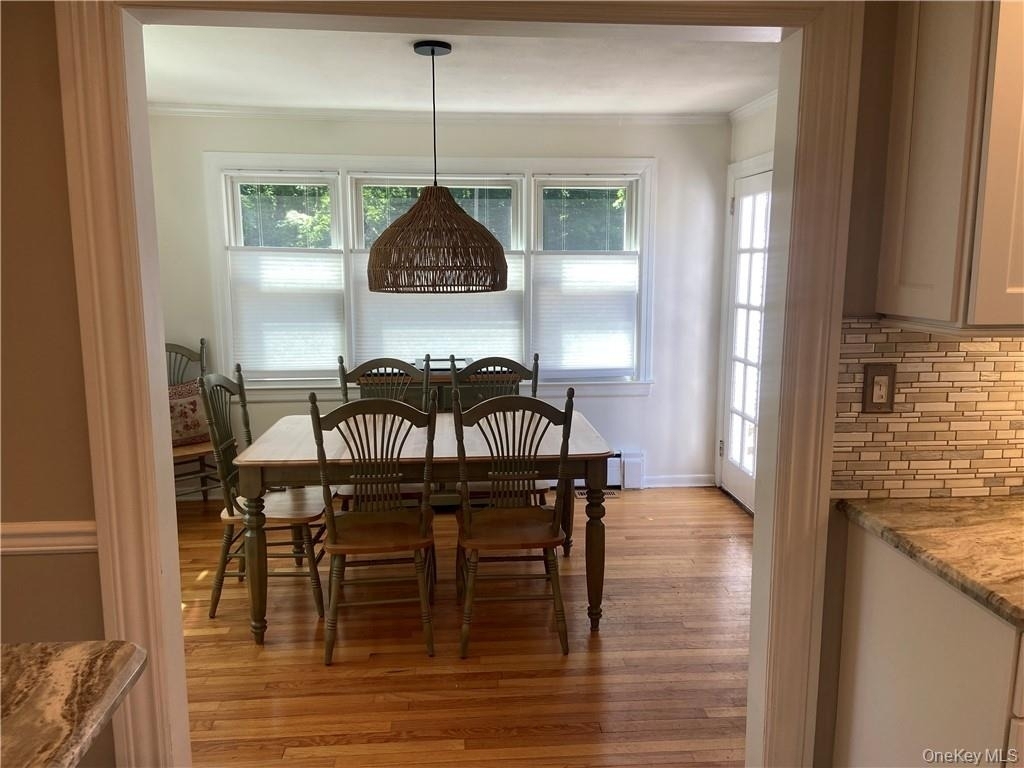 17 Harriman Avenue - Photo 8