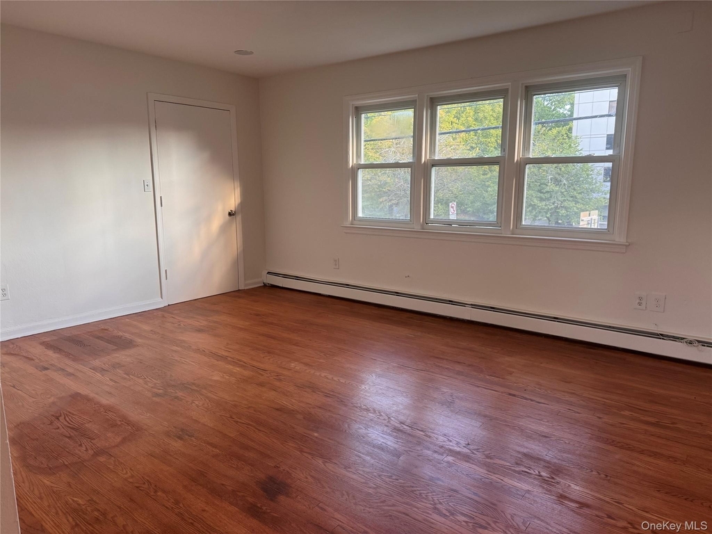 36 Congers Road - Photo 5