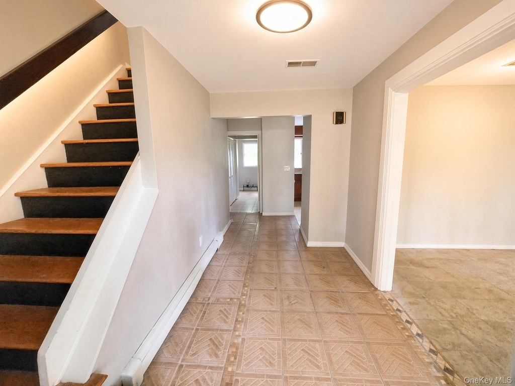 109 Pomona Road - Photo 2