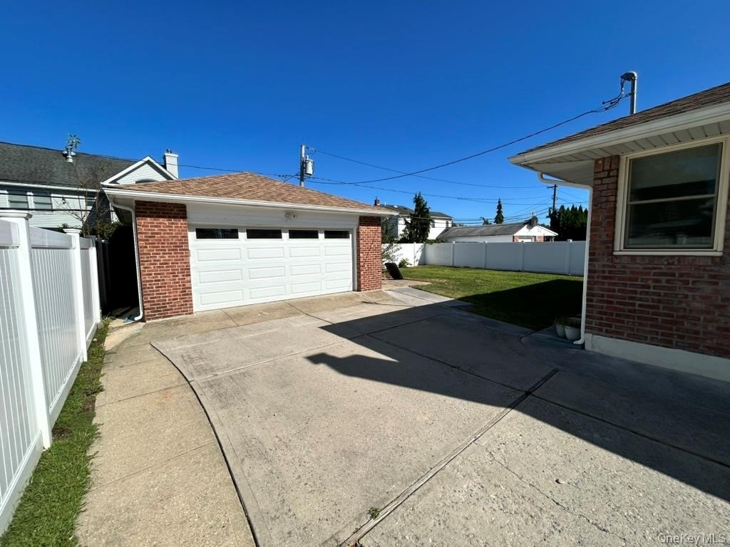 67 Emerson Avenue - Photo 17