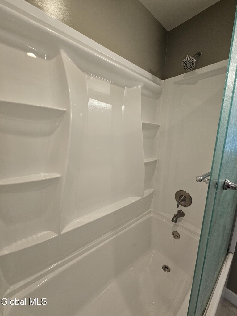 4 Eastwood Drive - Photo 10
