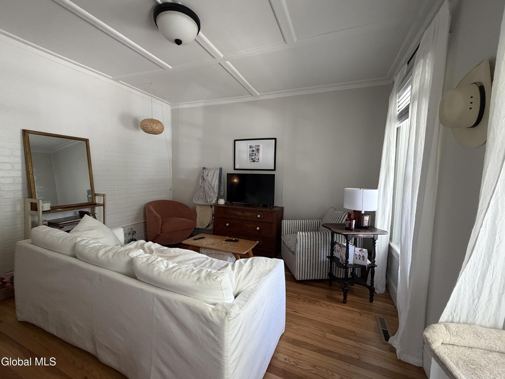 17 Granite Street - Photo 2