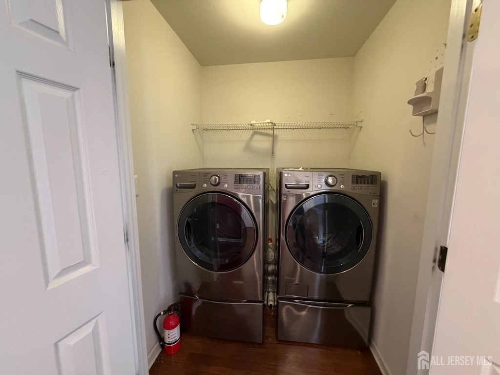 247 River Road - Photo 15
