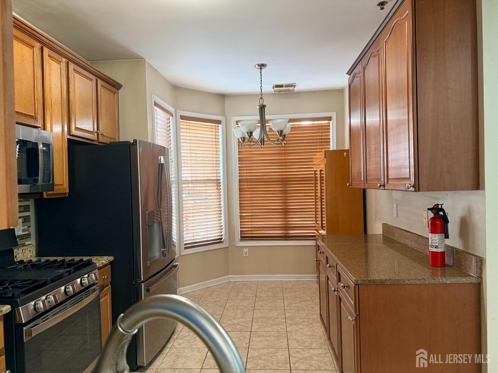 2211 Edward Stec Boulevard - Photo 3