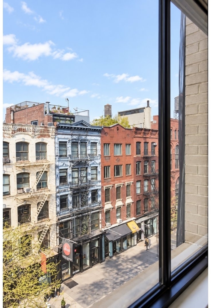 139 Wooster Street - Photo 10