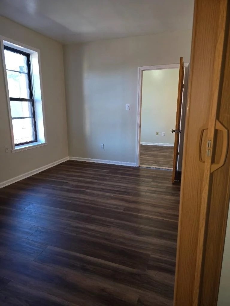 754 Park Place - Photo 3