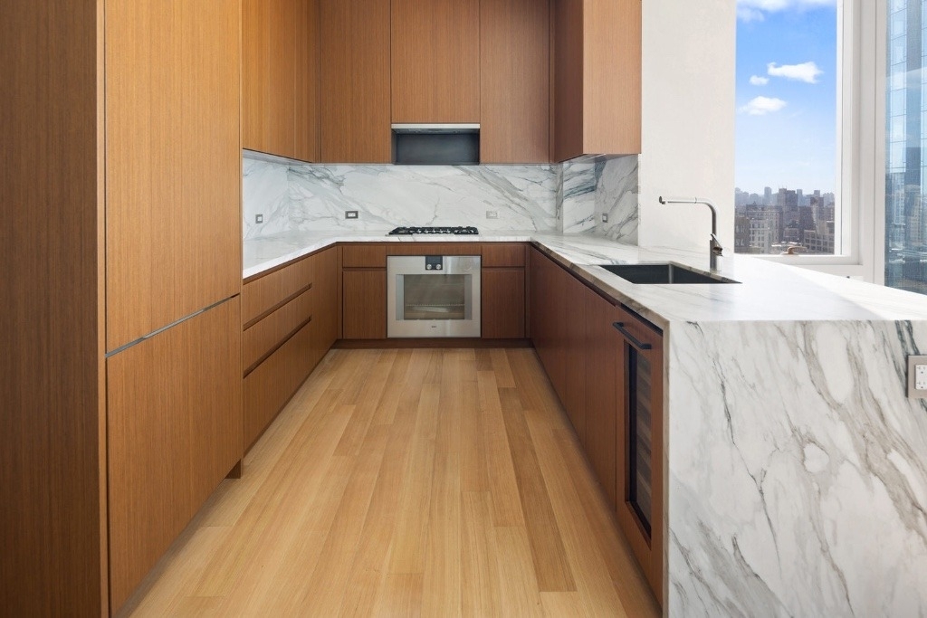 15 E 30th Street - Photo 5