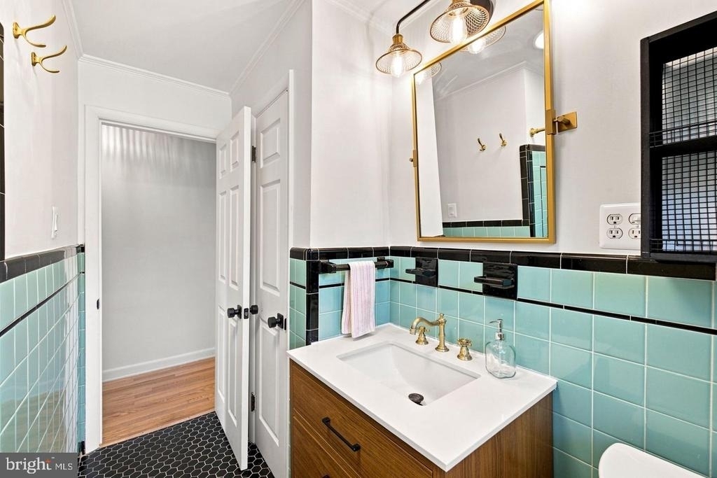 805 Pennsylvania Avenue - Photo 22