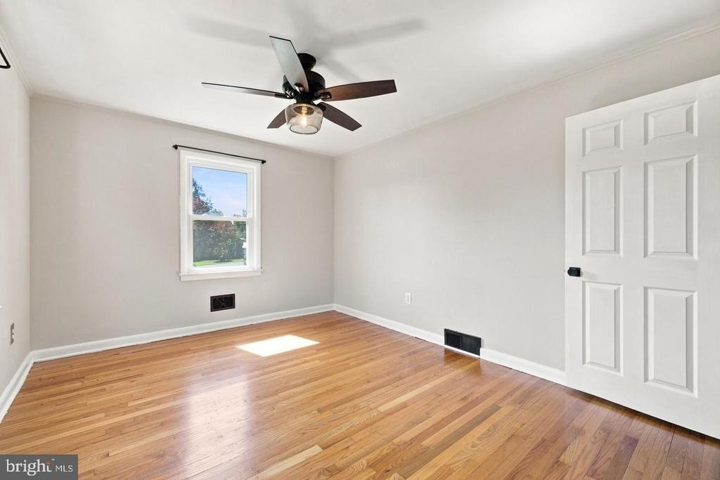805 Pennsylvania Avenue - Photo 30