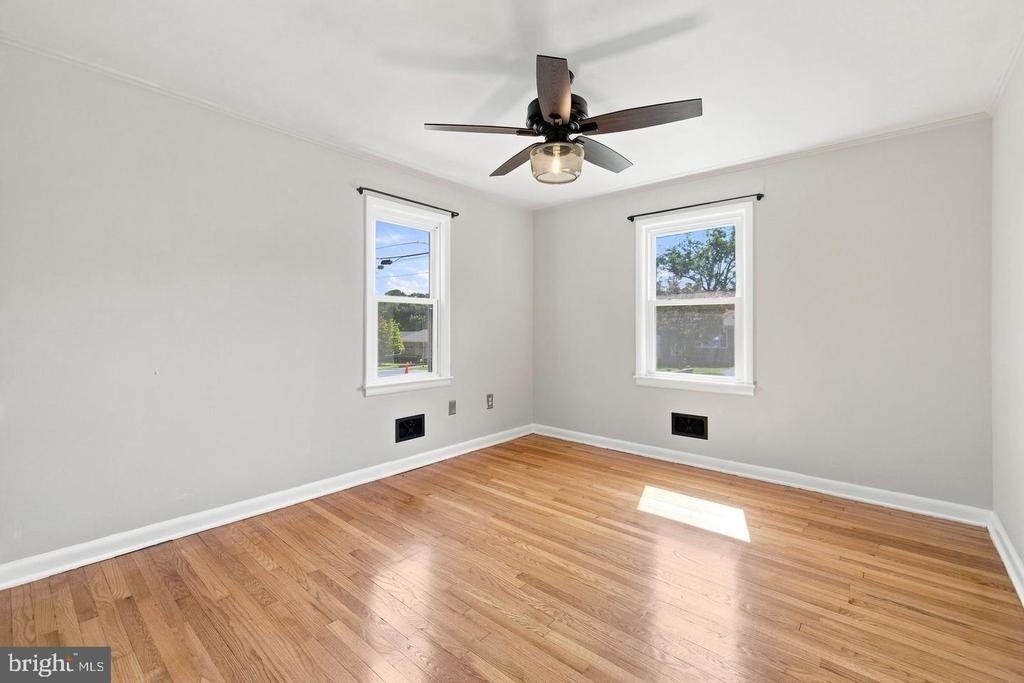805 Pennsylvania Avenue - Photo 31
