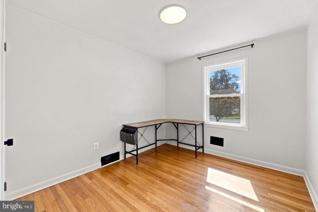 805 Pennsylvania Avenue - Photo 32