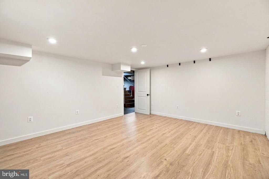 805 Pennsylvania Avenue - Photo 42