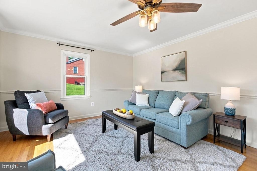 805 Pennsylvania Avenue - Photo 13