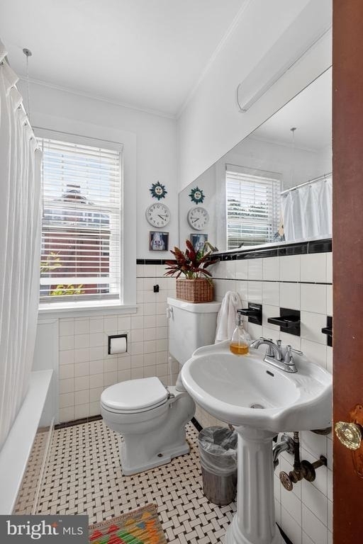 420 W Cork Street - Photo 39