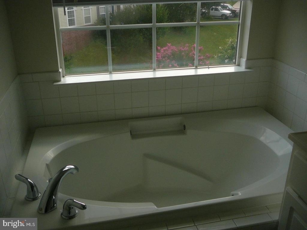 38 Pike Place - Photo 27