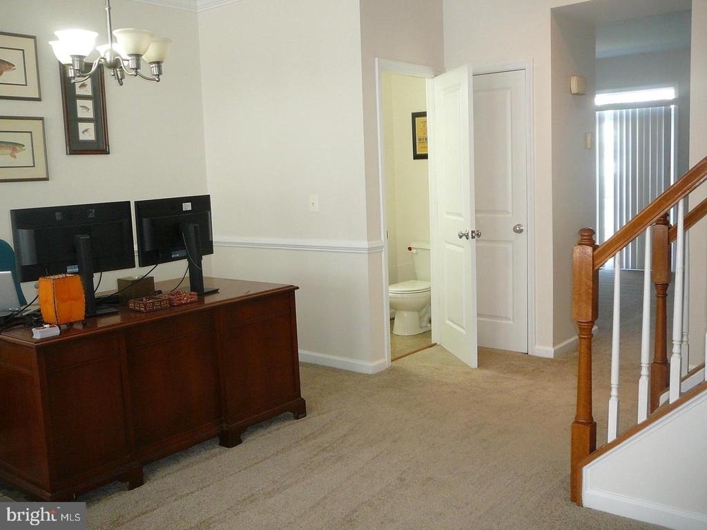 38 Pike Place - Photo 15