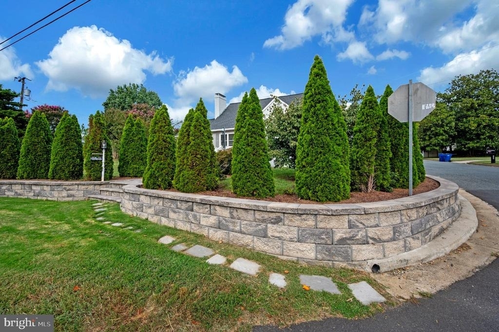 1001 Clearview Avenue - Photo 64