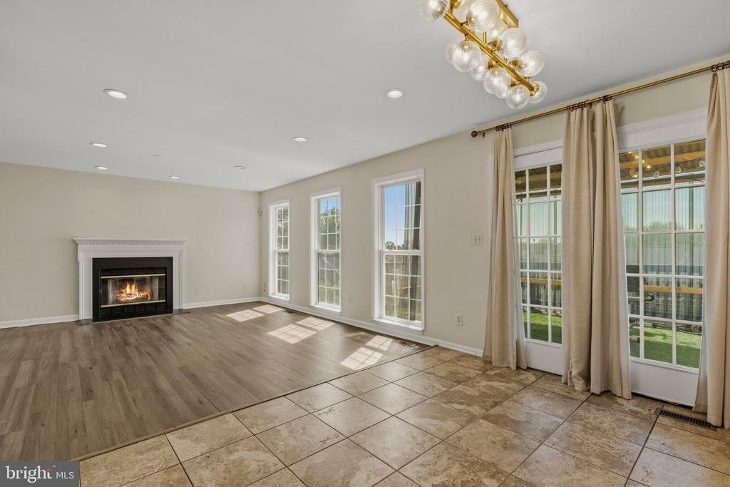 2033 Germander Way - Photo 14