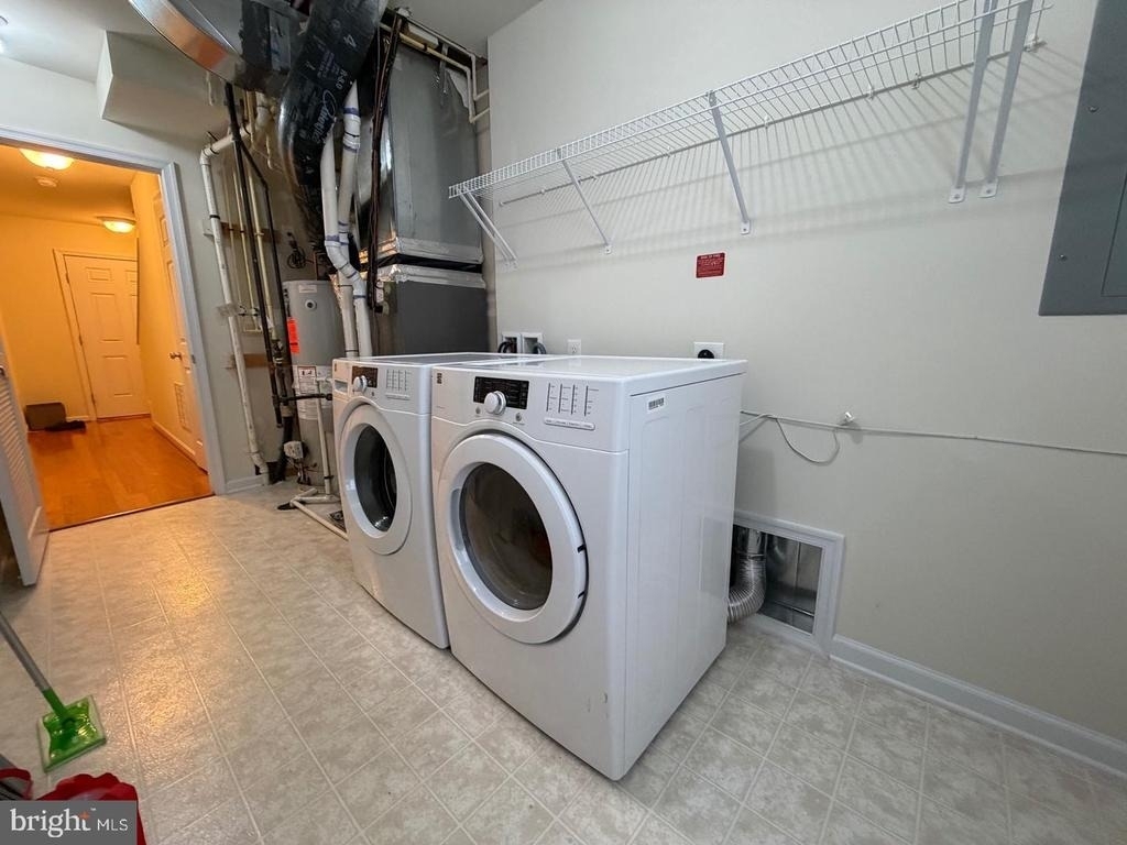 43524 Wheadon Terrace - Photo 8