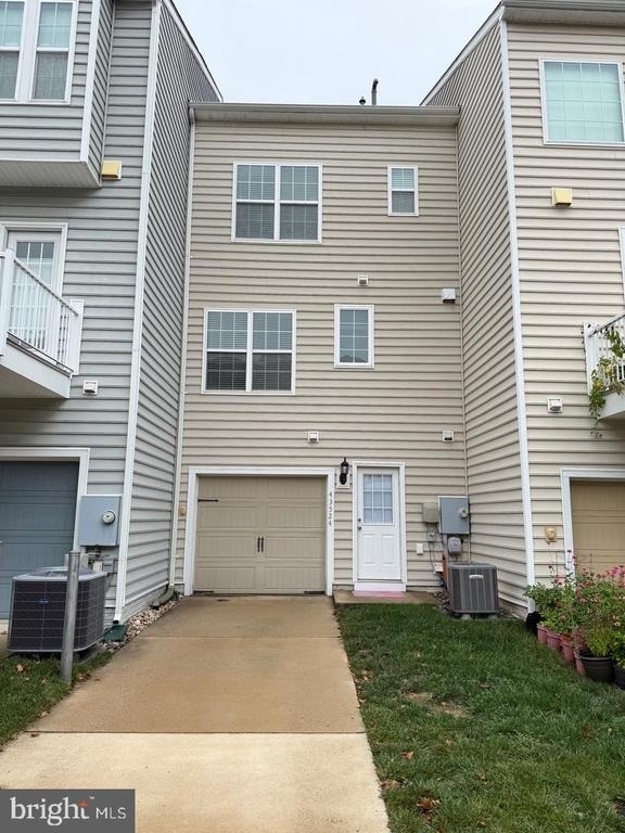 43524 Wheadon Terrace - Photo 9
