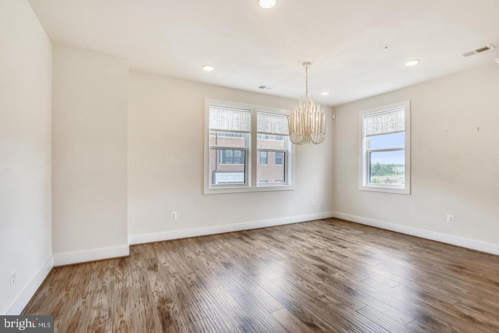 20569 Milbridge Terrace - Photo 4