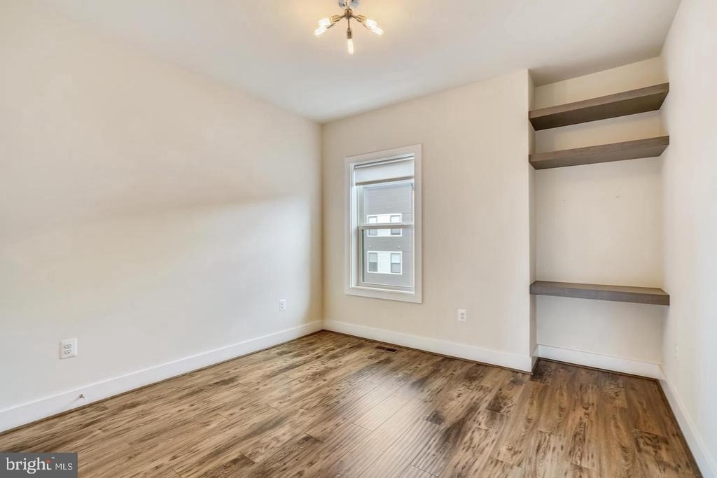 20569 Milbridge Terrace - Photo 19