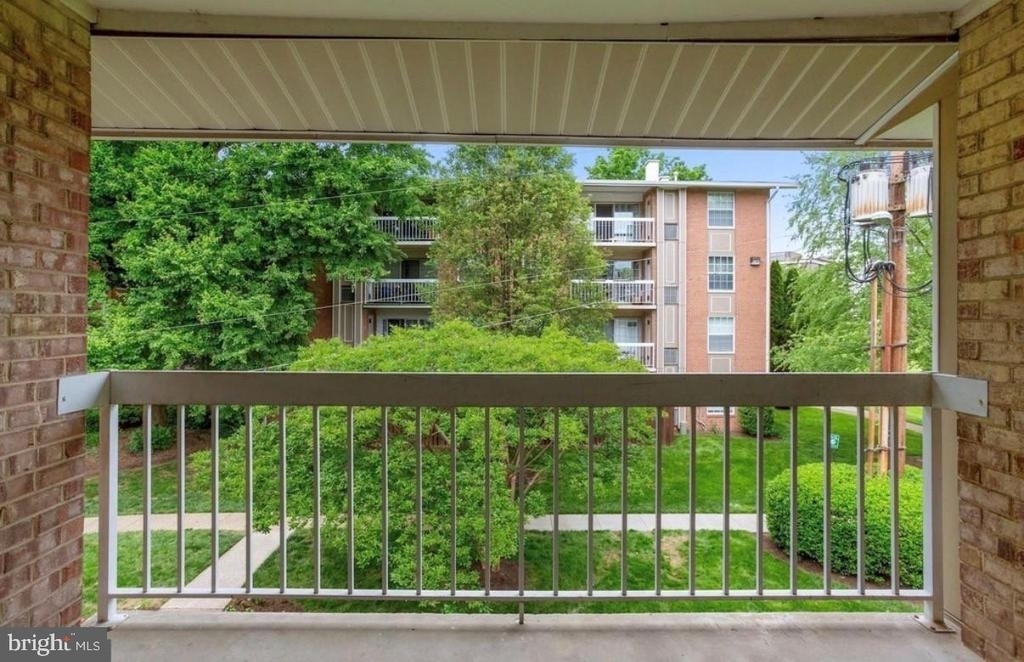 1935 Wilson Lane - Photo 16