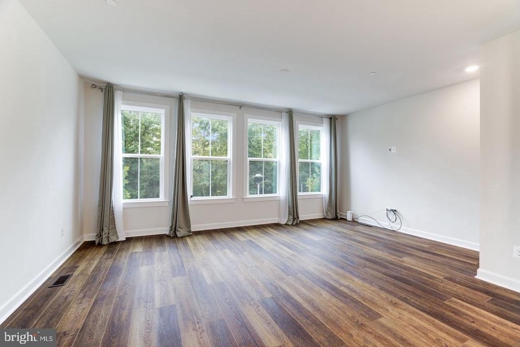 13036 Hattontown Square - Photo 23